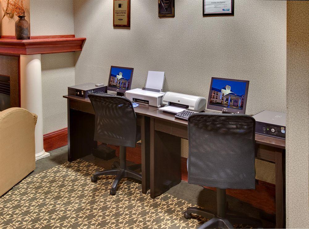 Holiday Inn Express Cedar Rapids - Collins Road By Ihg Kemudahan gambar