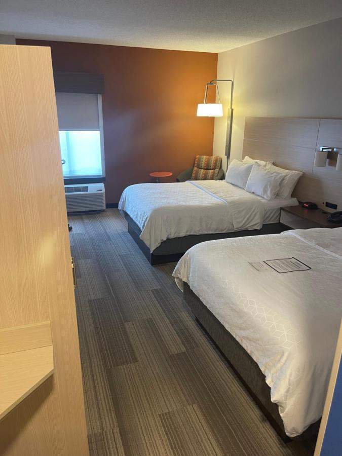 Holiday Inn Express Cedar Rapids - Collins Road By Ihg Luaran gambar